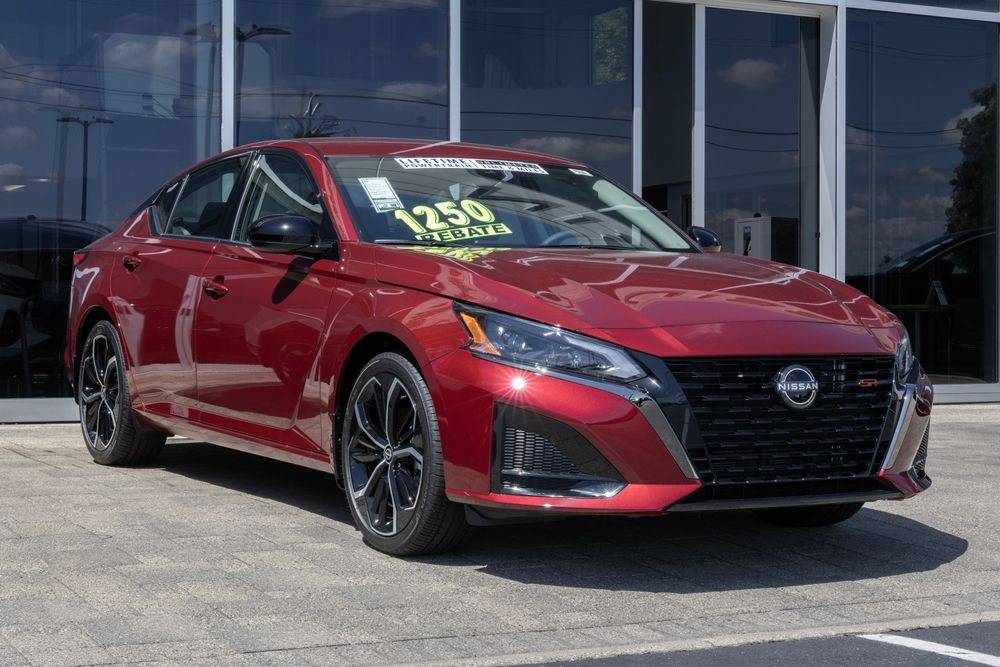 2026 Altima SR: Sporty Style, Daily Comfort