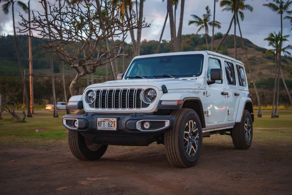 جيب رانجلر 2025: تقاليد لا تضاهى في الطرق الوعرة وتنوع متفرد