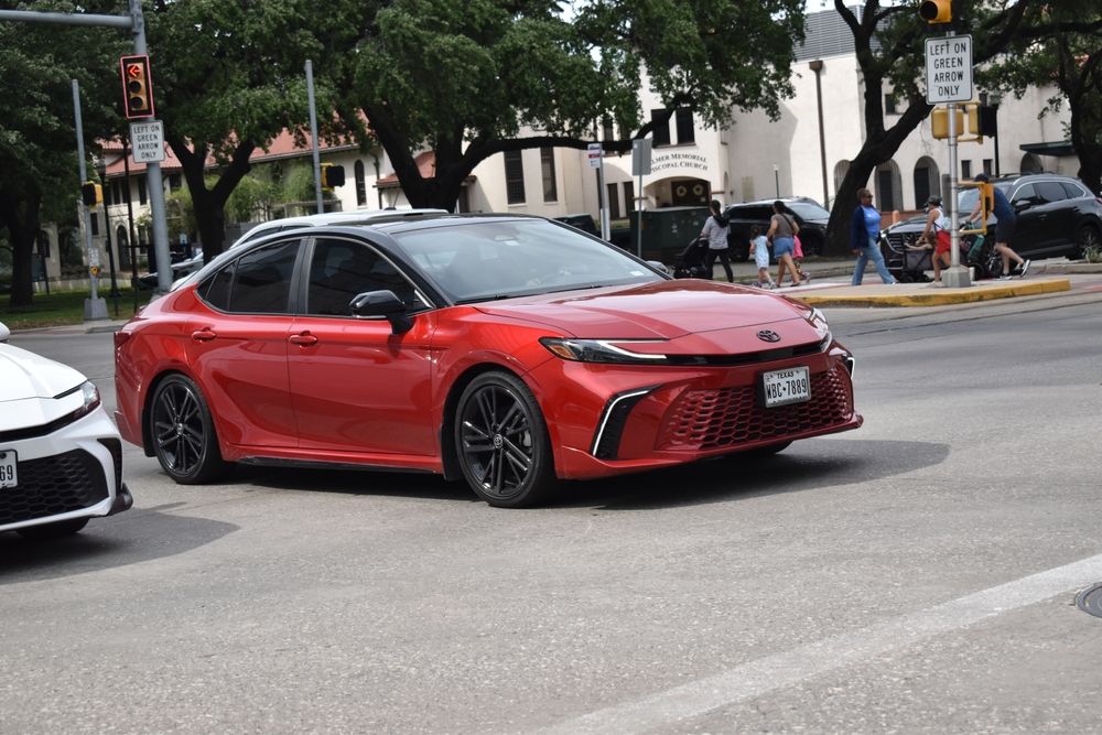 2027 Toyota Camry: Modern Sophistication Meets Lasting Reliability